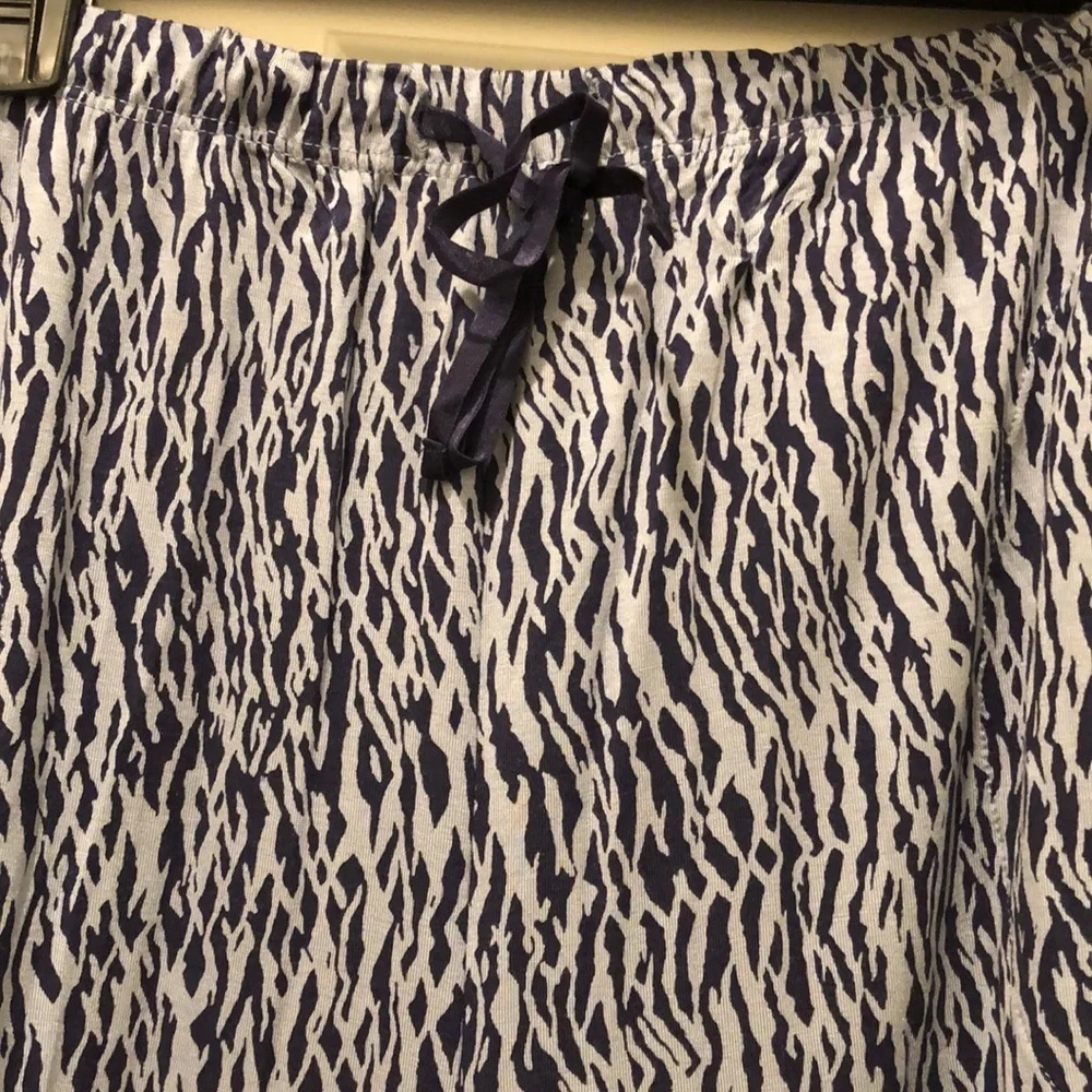 DONNA KARAN 2-pc PAJAMA SET NAVY/GRAY NWT sz XL